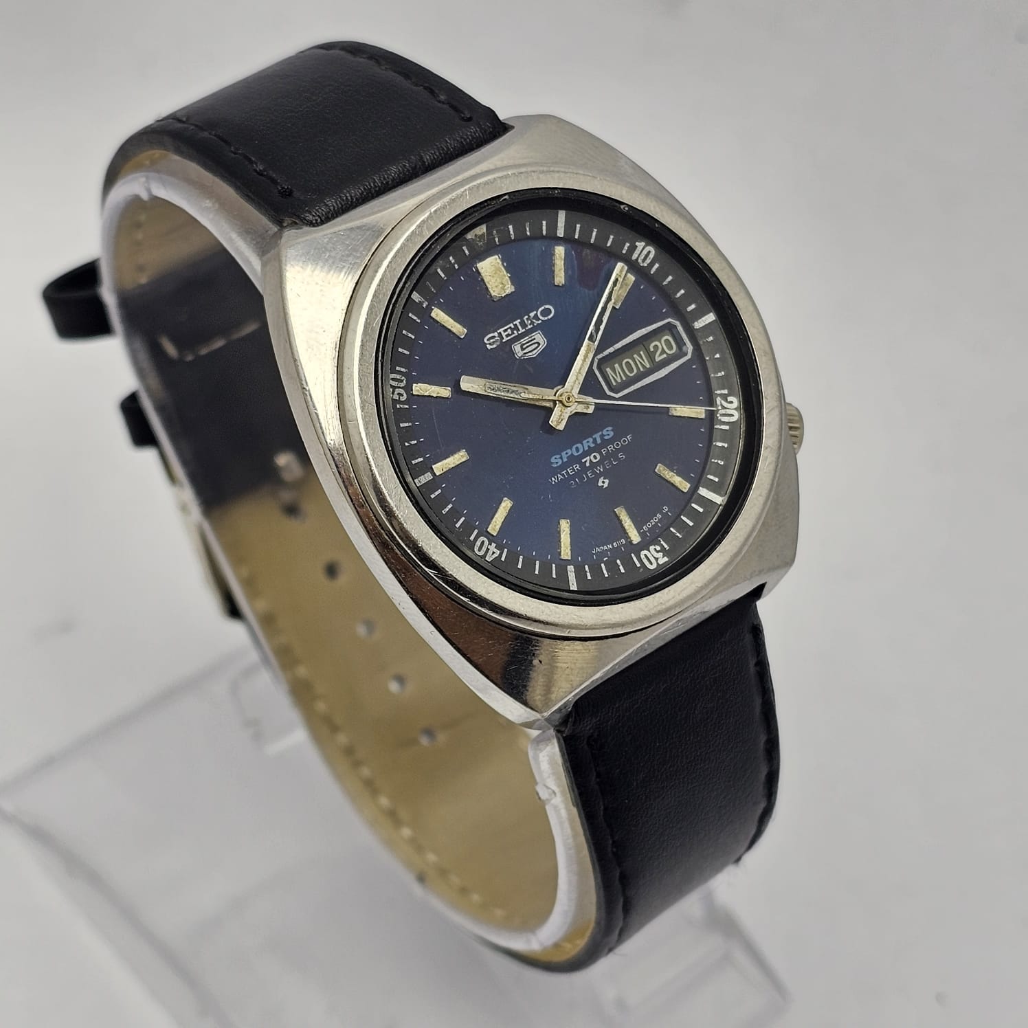 Seiko 5 Sports 6119-6020 Automatic Day/Date Vintage Men's Watch - Image 3