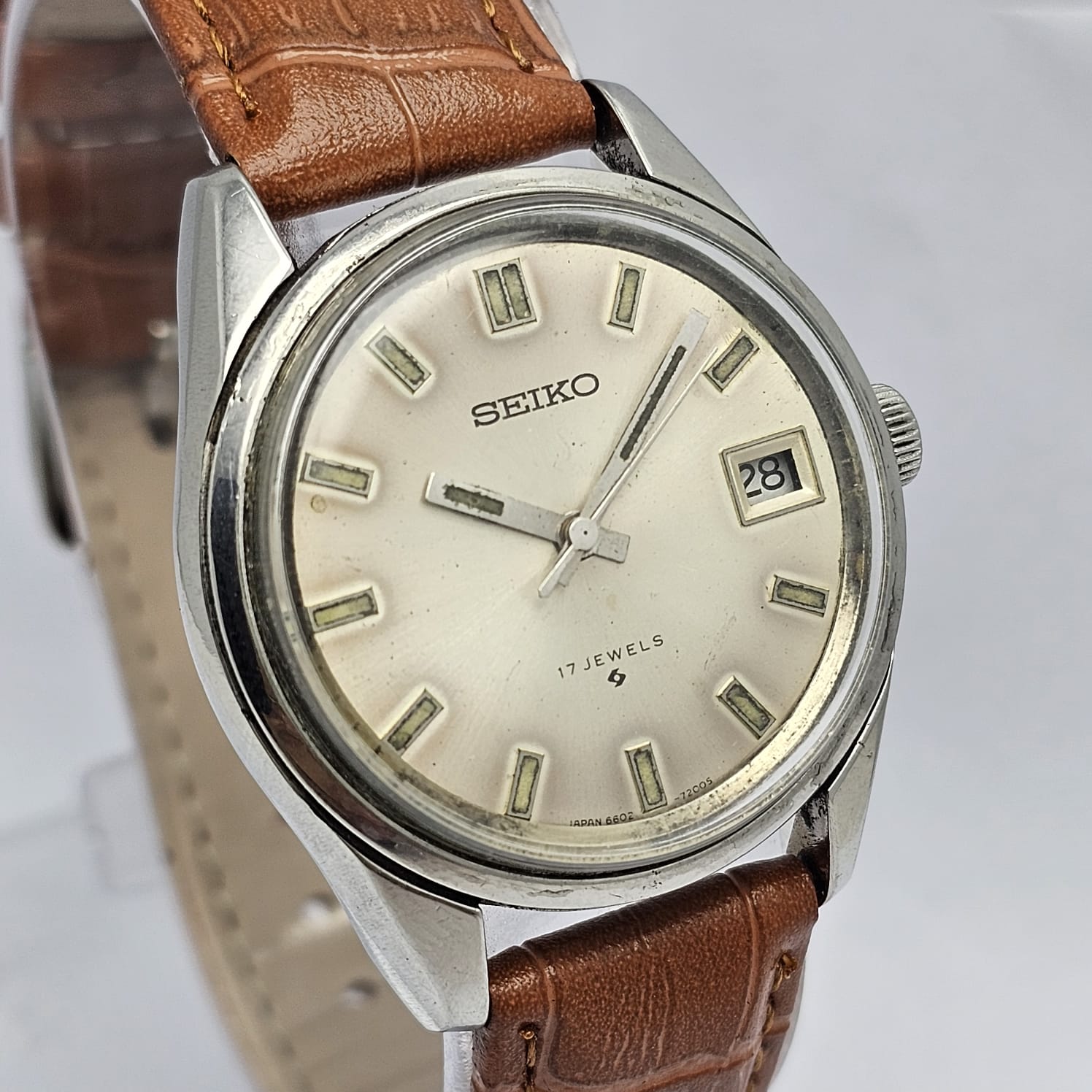 Seiko Manual Winding 6602-7040 Vintage Men's Watch