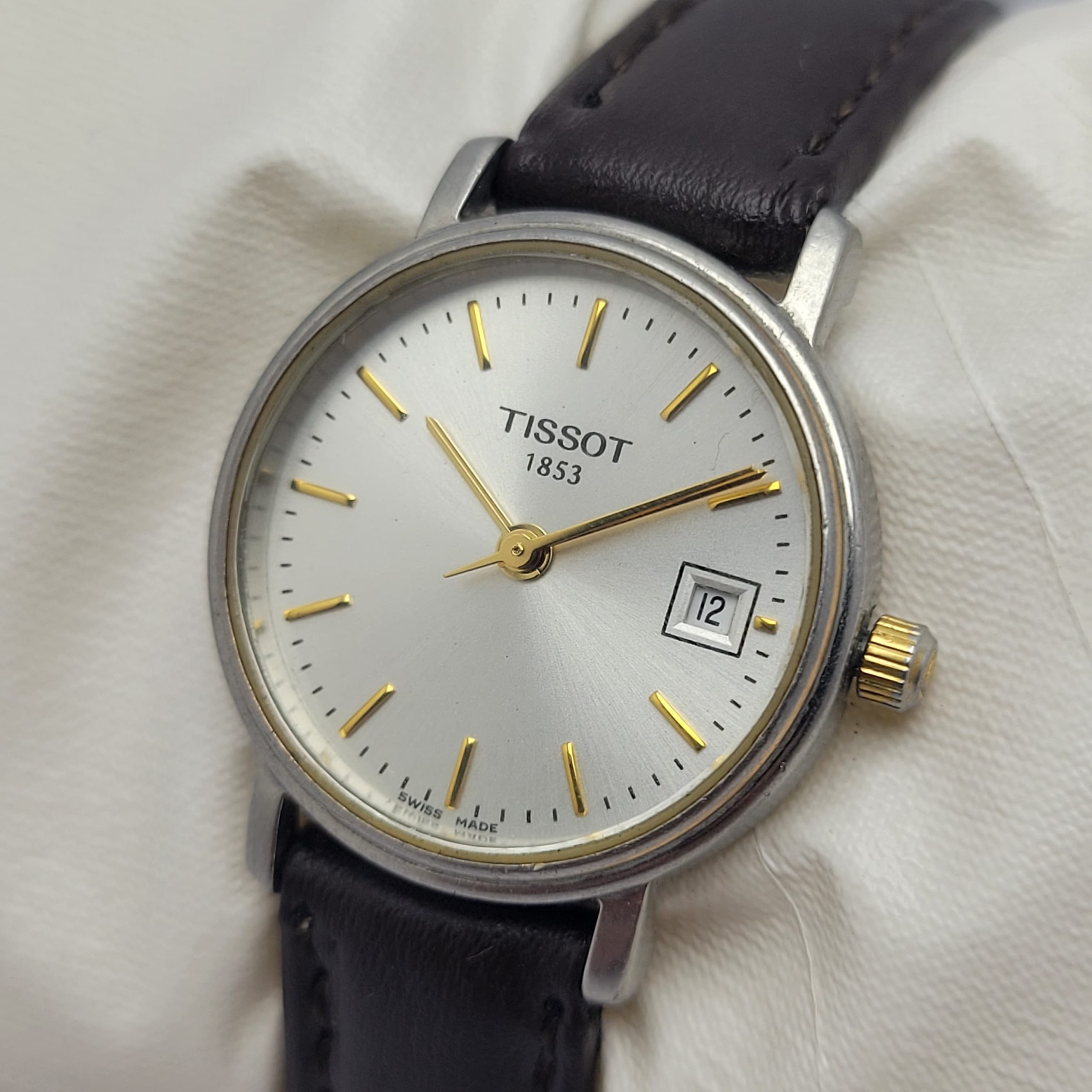 Tissot Swiss 1853 Quartz T825/925 Vintage Women Watch