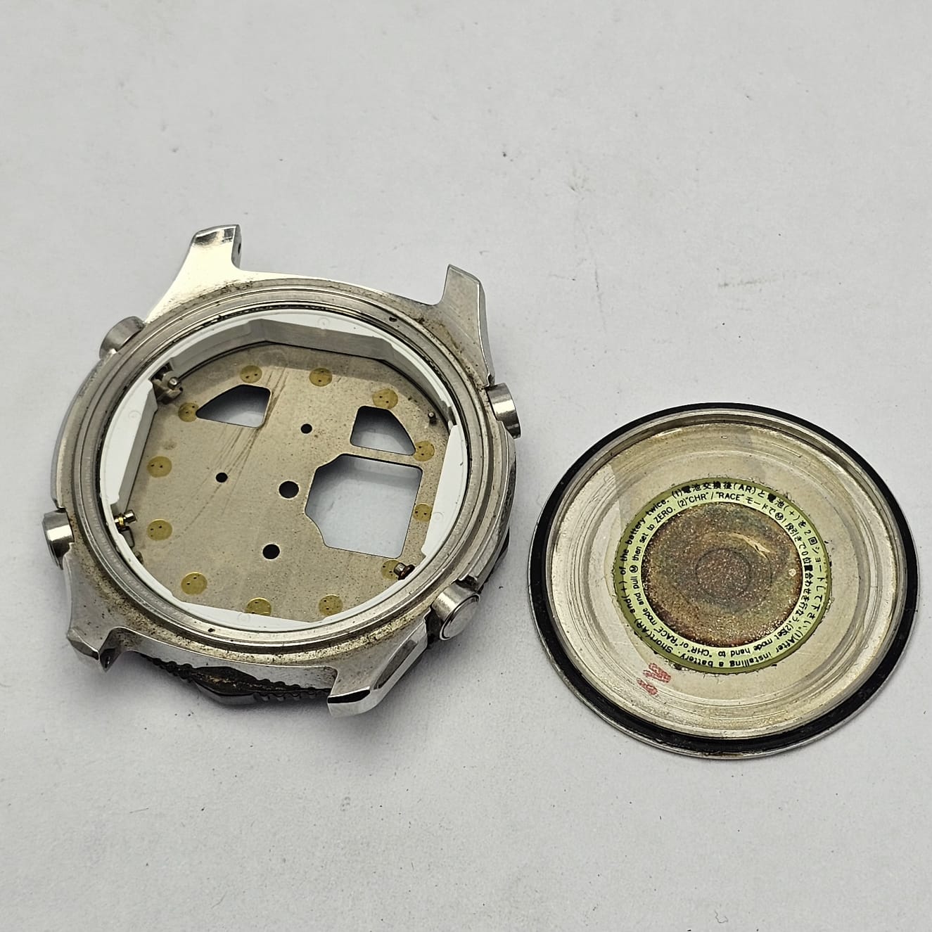 Citizen Navihawk C300-Q00192 World Time Quartz Vintage Men's Watch Case Only - Image 7