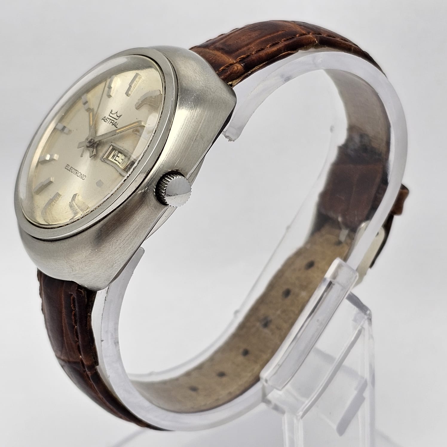 Smiths Astral Electronic ESA 9158 Day/Date Vintage Men's Watch - Image 6