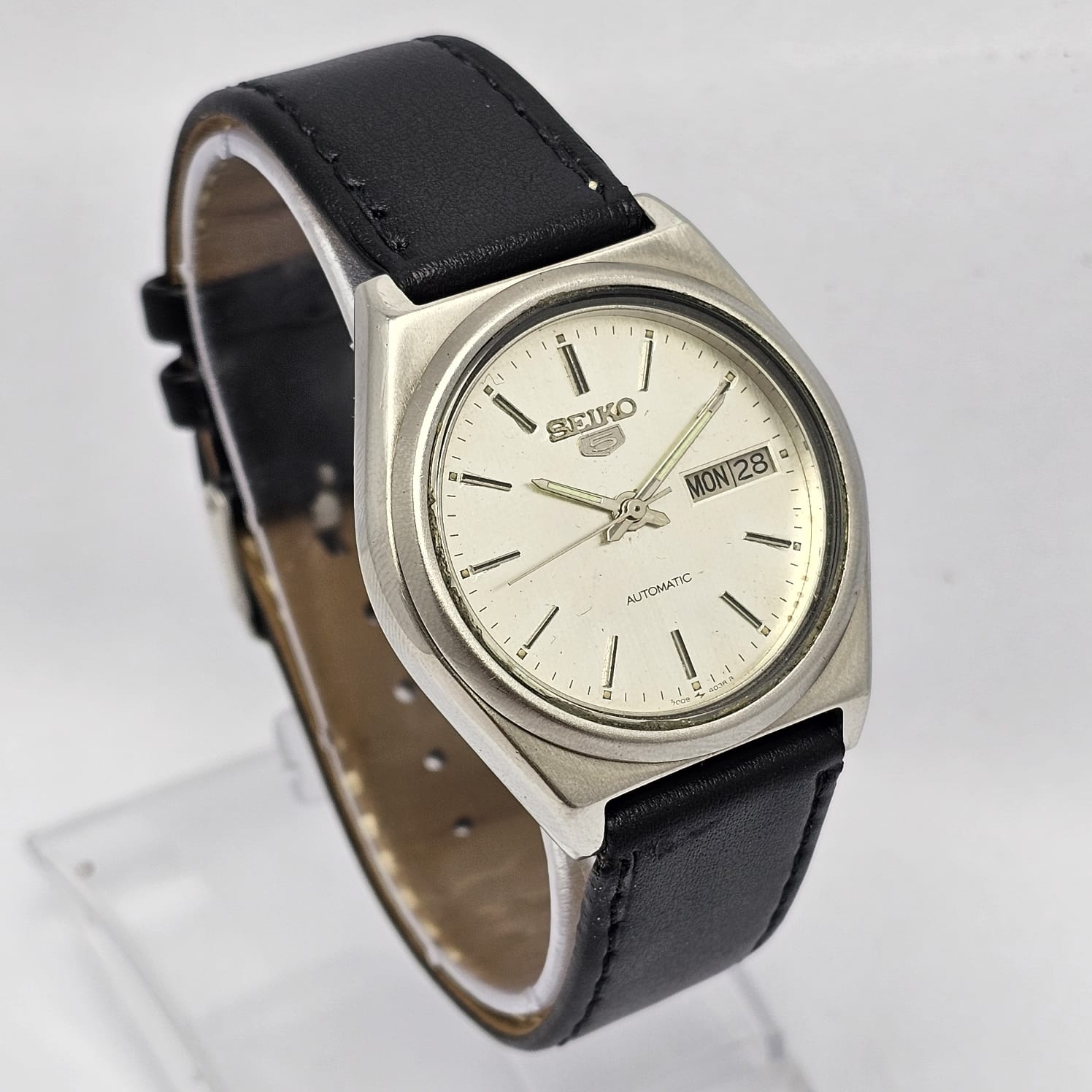 Seiko 5 Automatic 7009-8762 Day/Date Vintage Men's Watch - Image 3