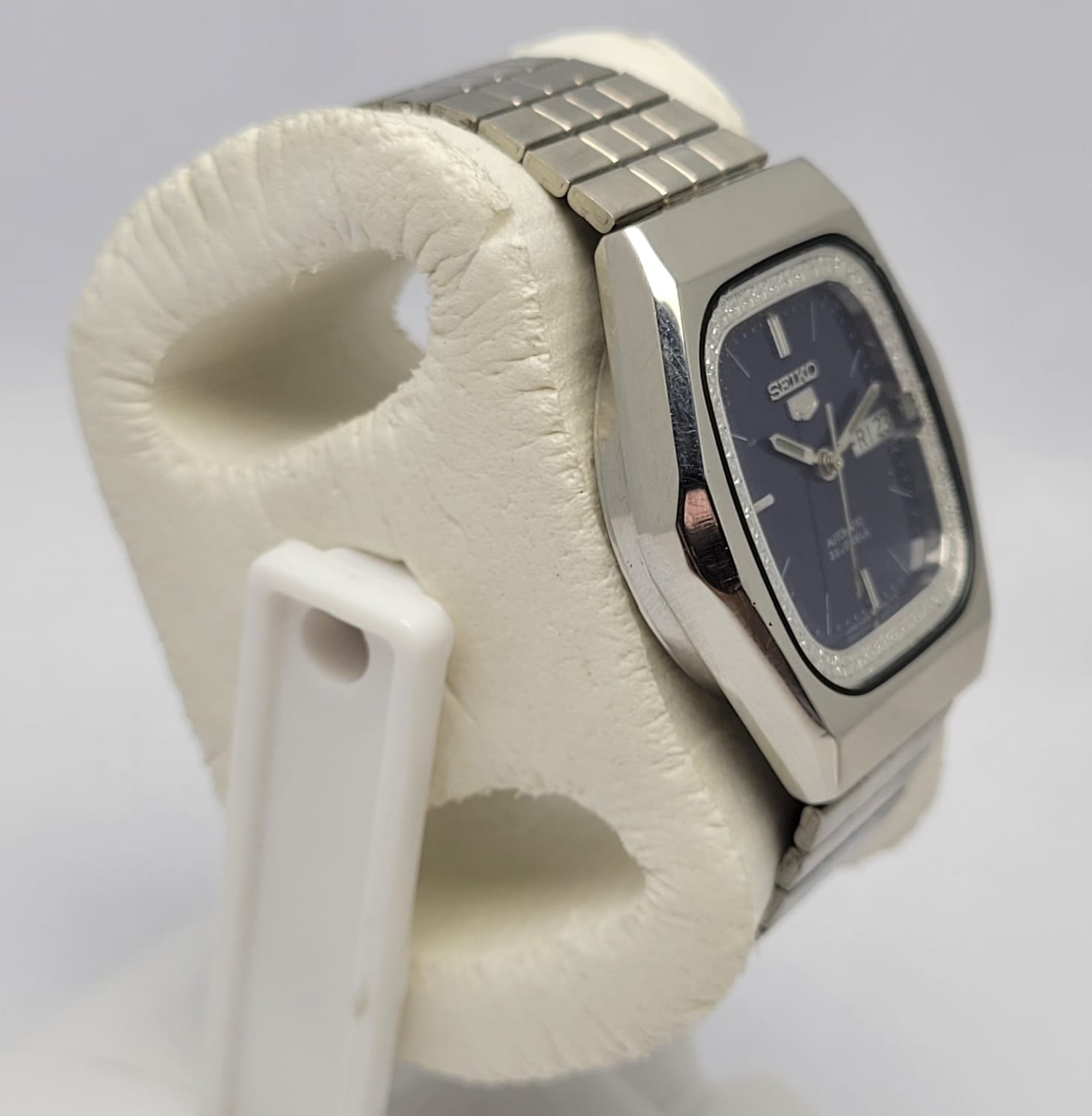 Seiko 5 Automatic 6349-5150 Day/Date Vintage Unisex Watch - Image 3