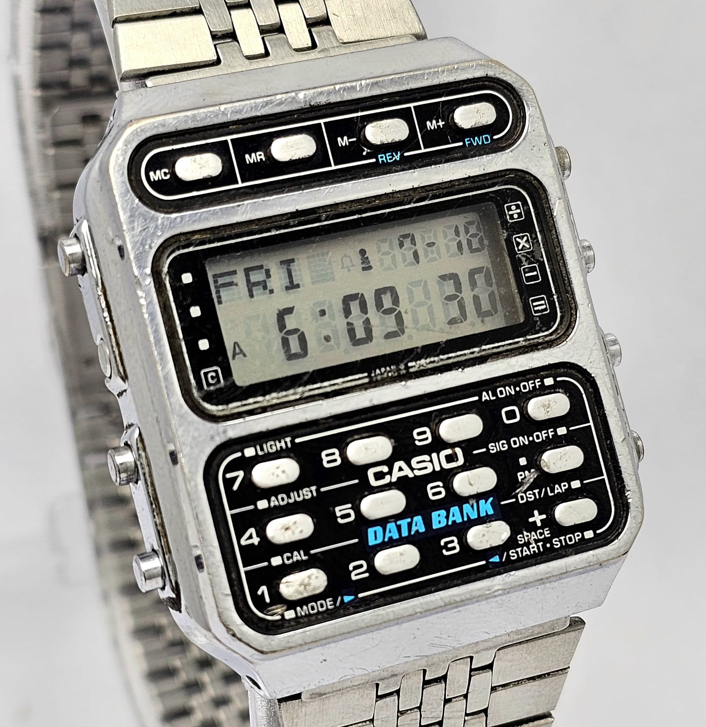 Casio Data Bank Calculator 246 CD-401 Quartz Vintage Men's Watch