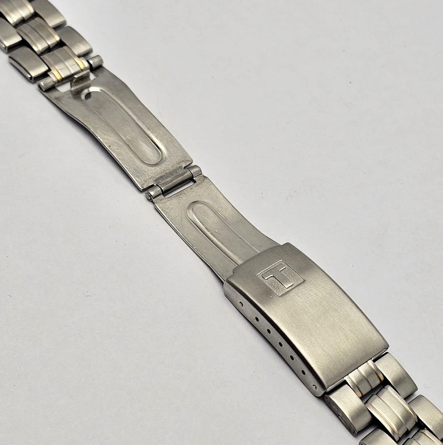 Tissot PR50 1853 Quartz Vintage Men's Watch Bracelet J476.481