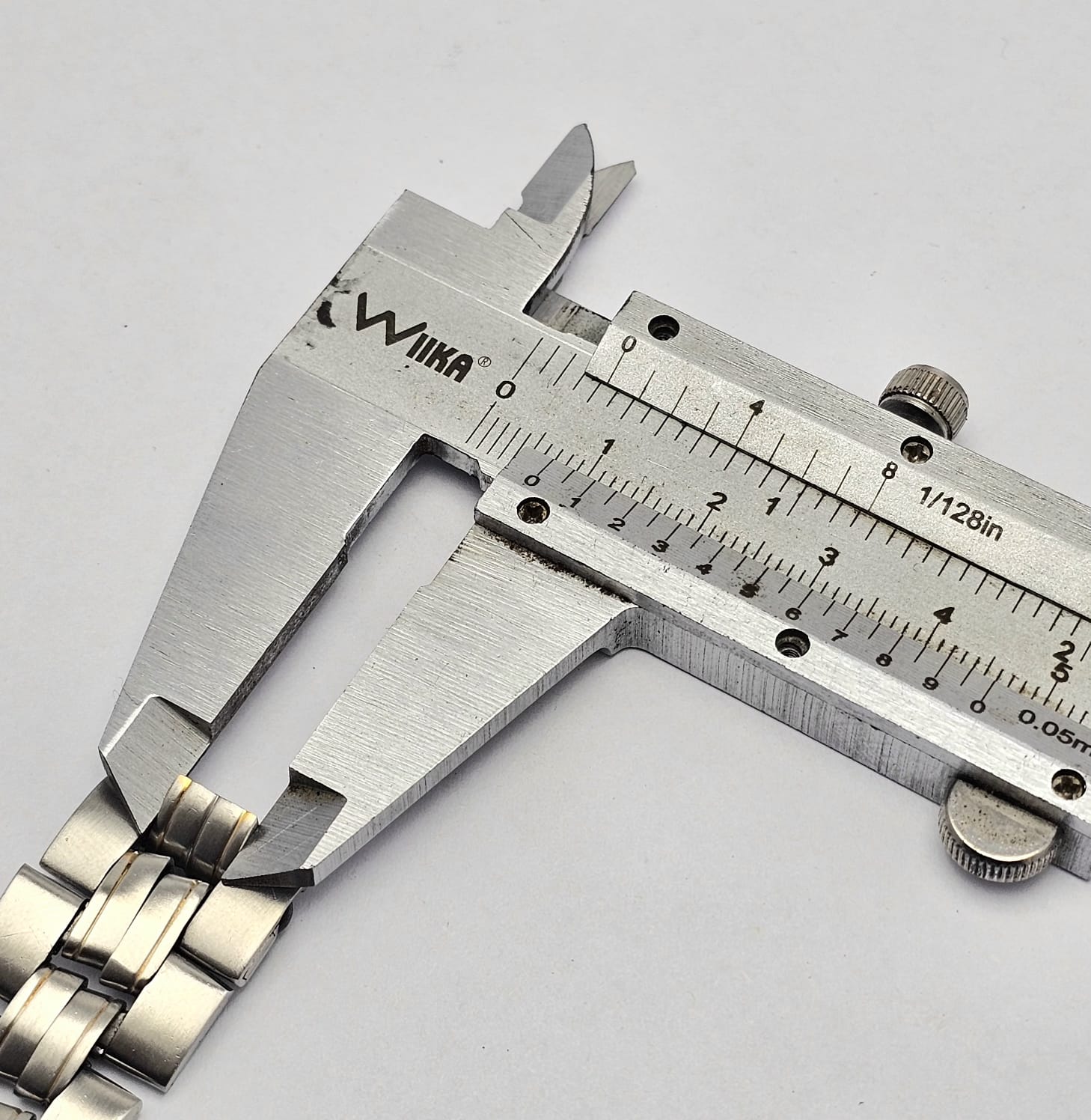 Tissot PR50 1853 Quartz Vintage Men's Watch Bracelet J476.481