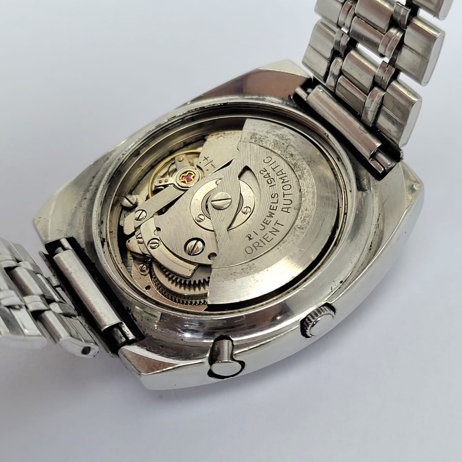 Orient AAA Day/Date Cal.1942 Vintage Men's Watch With Rail Road Bracelet - Image 9