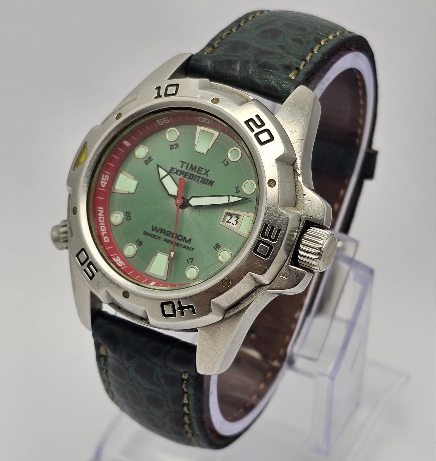 Timex Expedition Quartz 905 S4 Green Dial Diver Vintage Men's Watch - Image 4
