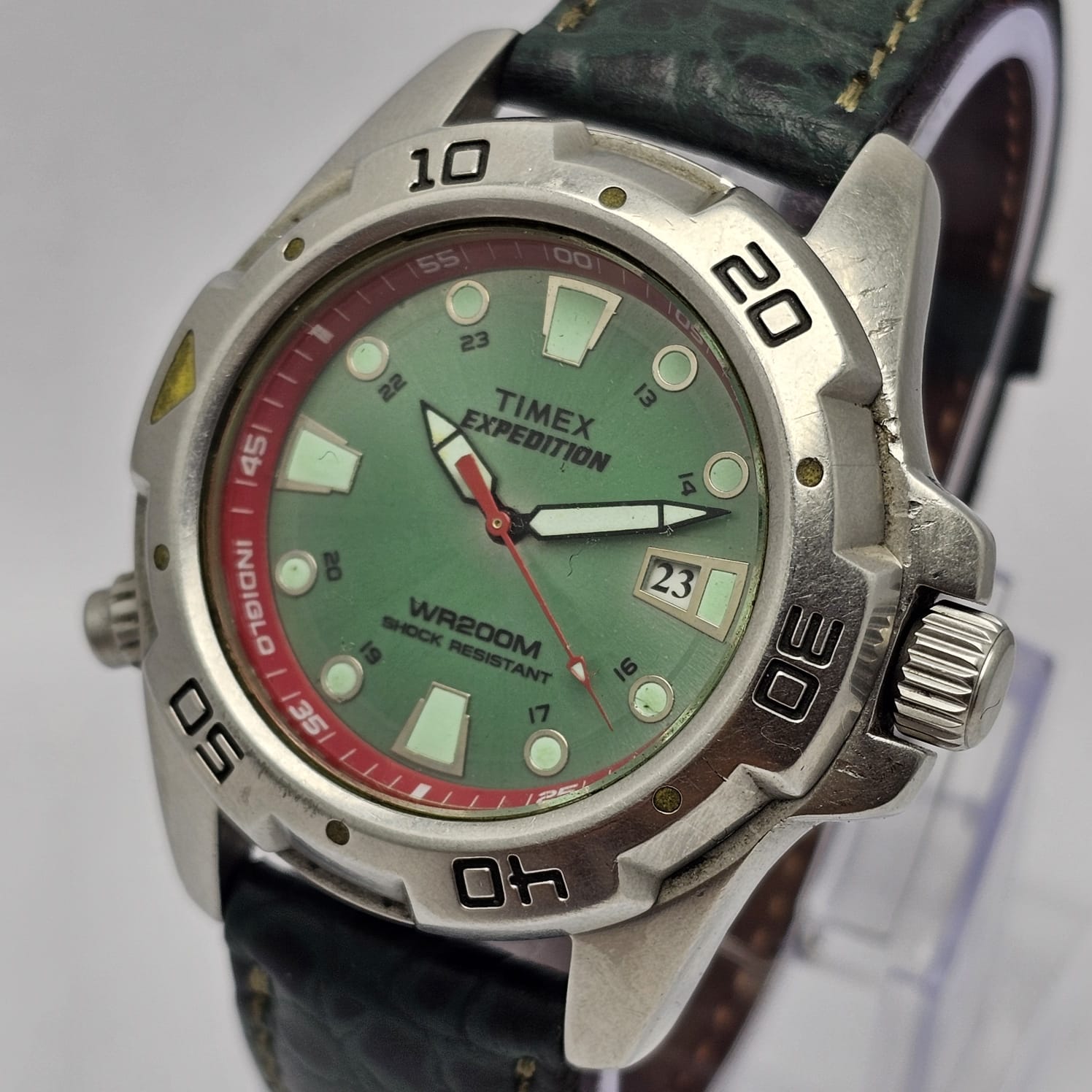 Timex Expedition Quartz 905 S4 Green Dial Diver Vintage Men's Watch - Image 2