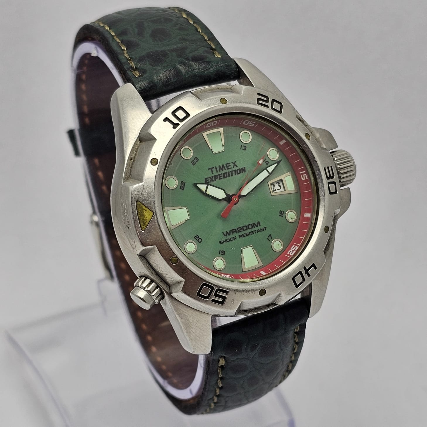 Timex Expedition Quartz 905 S4 Green Dial Diver Vintage Men's Watch - Image 3