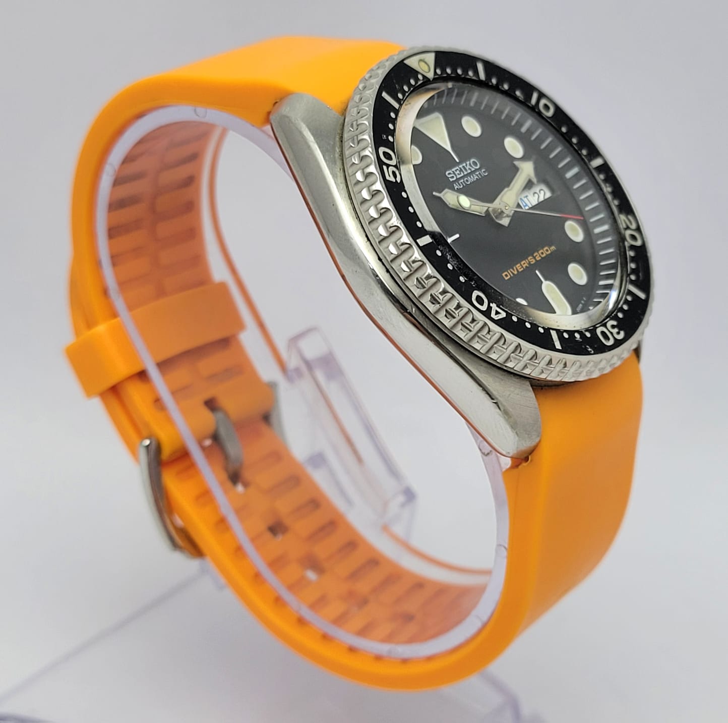 Seiko 7S26-0020 Automatic Day/Date Scuba Diver Vintage Men's Watch