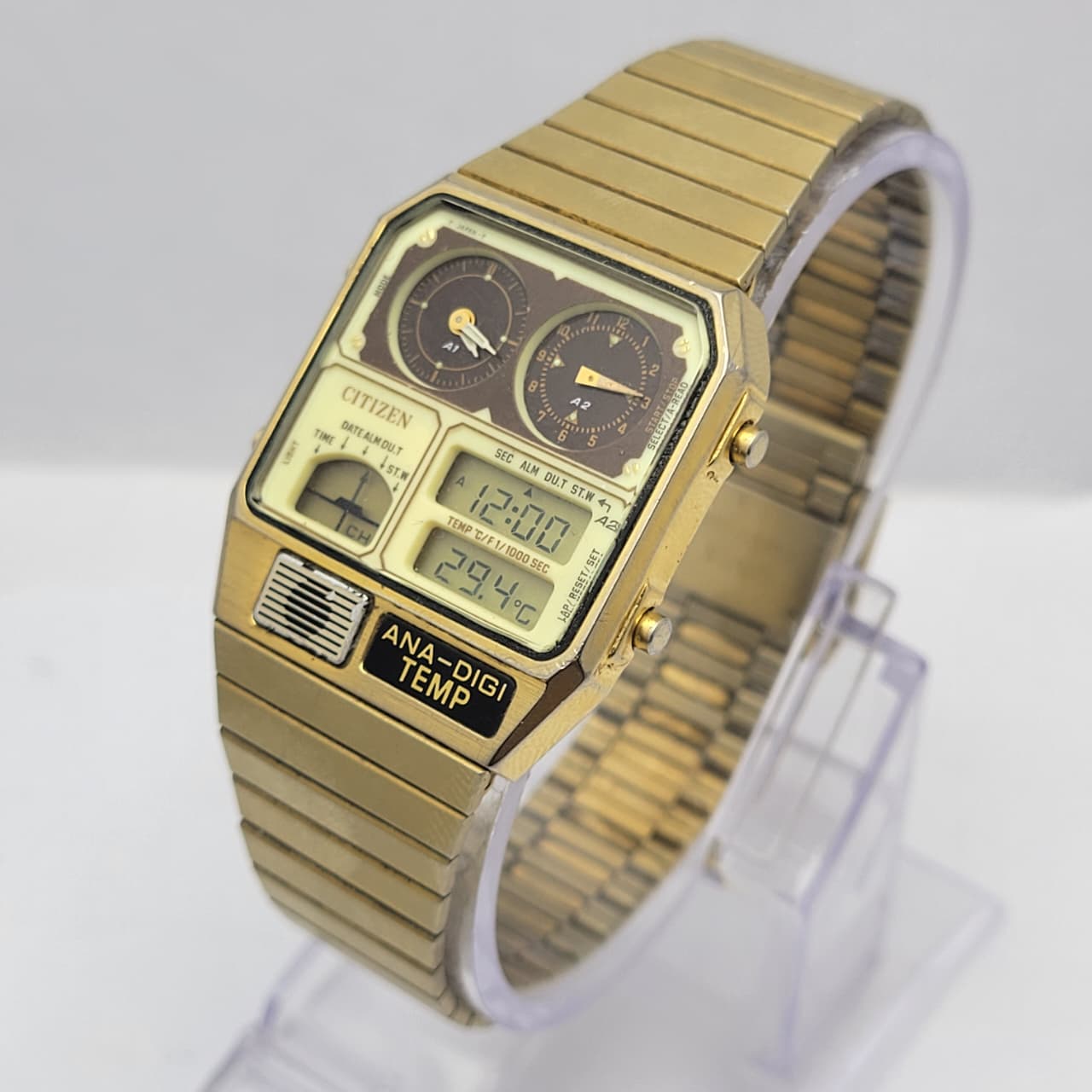 Citizen Ana-Digi Temp 8982-085027 Quartz Vintage Men's Watch - Image 4