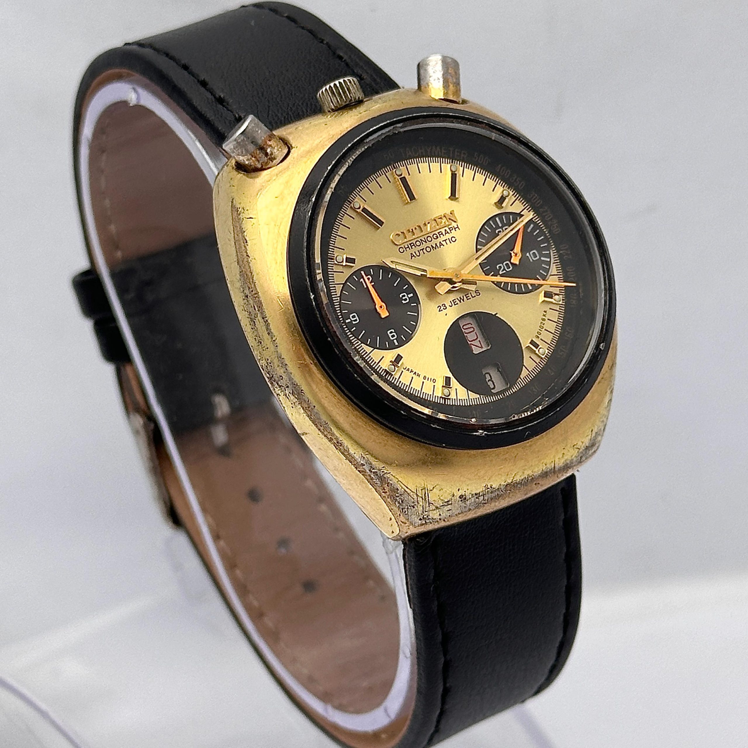 Citizen Bullhead 67-9020 Chronograph 8110A Automatic Vintage Men's Watch