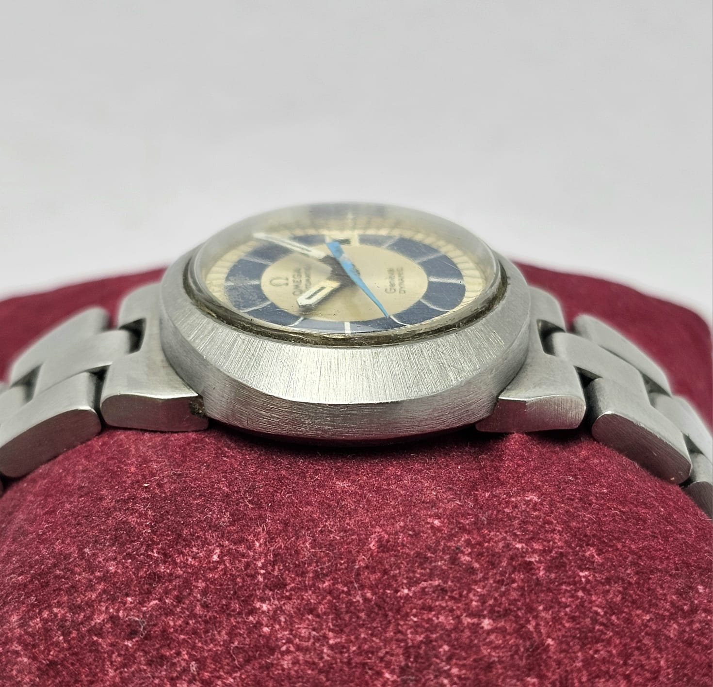 Omega Geneve Dynamic Tool 102 Manual Winding Vintage Women's Watch