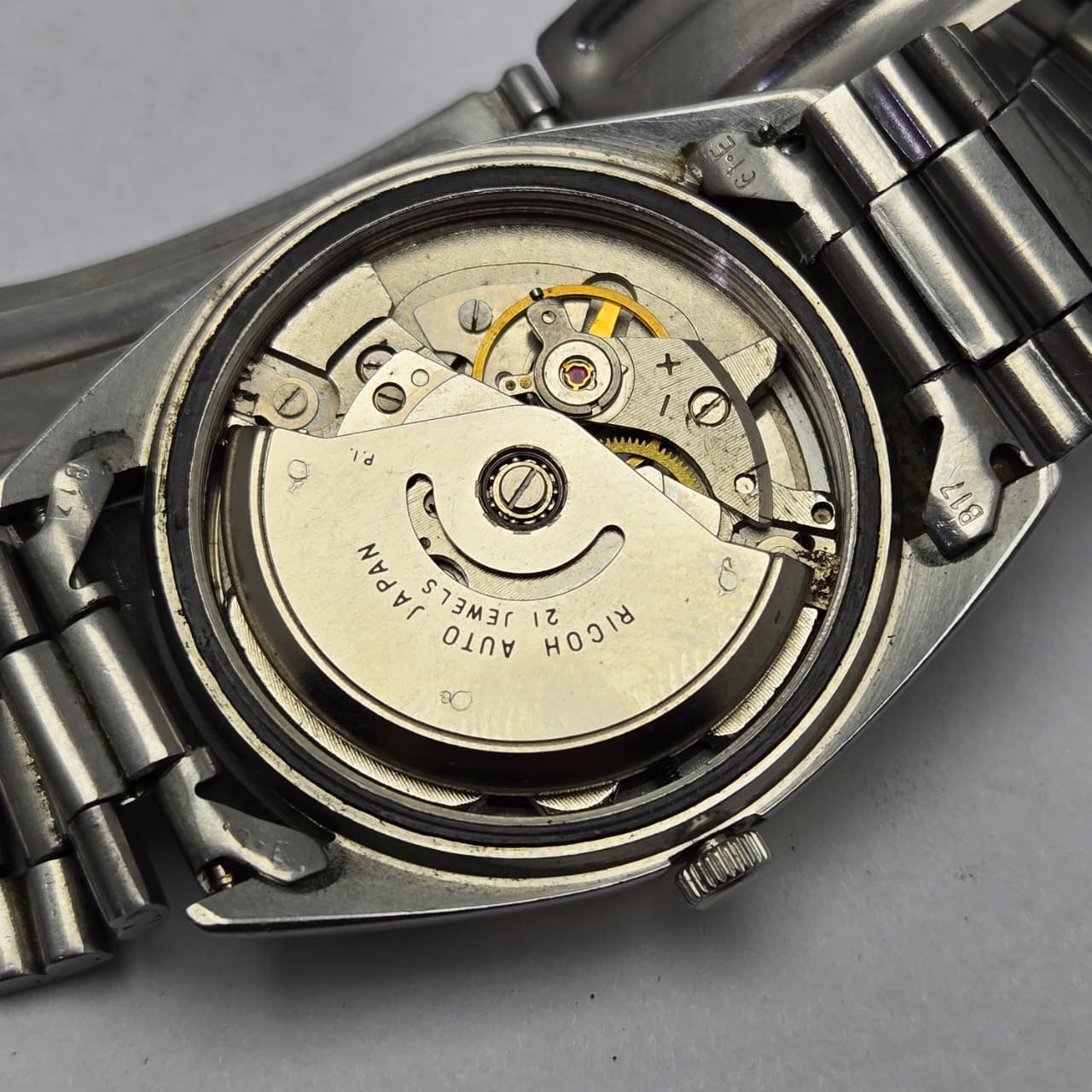 Ricoh President Automatic Day/Date Vintage Men's Watch - Image 10