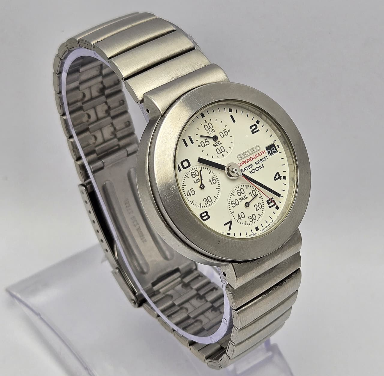 Seiko V657-8140 Chronograph Vintage Men's Watch - Image 3