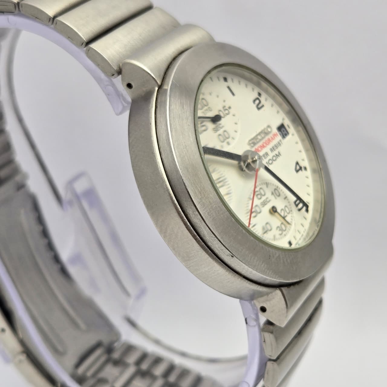 Seiko V657-8140 Chronograph Vintage Men's Watch - Image 5