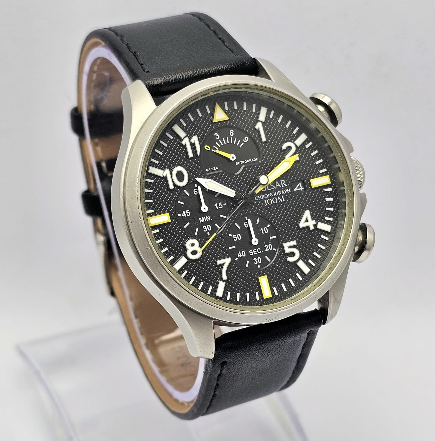Pulsar Chronograph VD50-X019 Quartz Men's Watch - Image 3