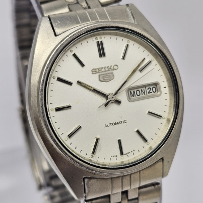 Seiko 5 Automatic 6309-8840 DayDate Vintage Men's Watch (2)