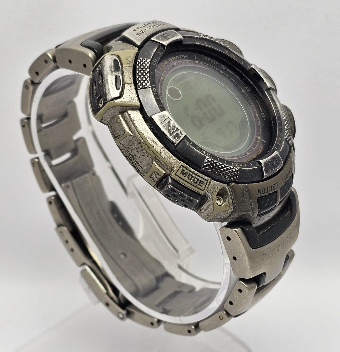 Casio ProTrek PRG-130T Sports 3135 Digital Quartz Vintage Men's Watch - Image 5