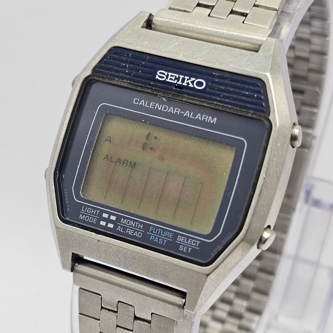 Seiko Quartz A354-5000 Calendar-Alarm Vintage Men's Watch