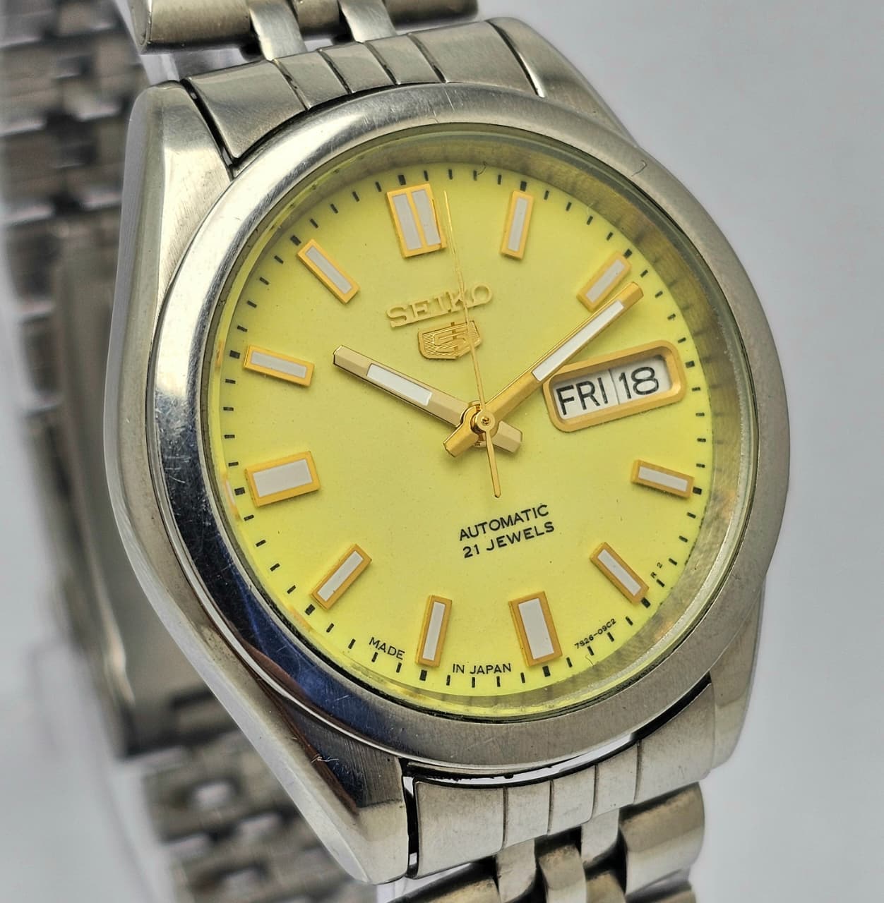 Seiko 5 Automatic 7S26-00X0 Luminous Dial Day/Date Vintage Men's Wrist Watch