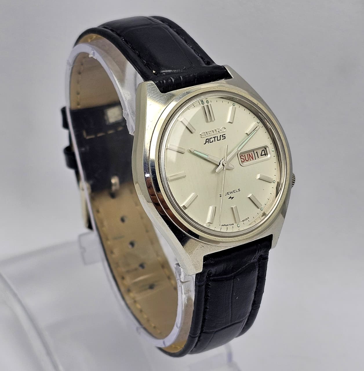 Seiko Actus Automatic 7019-8010 Day/Date Vintage Men's Watch - Image 3