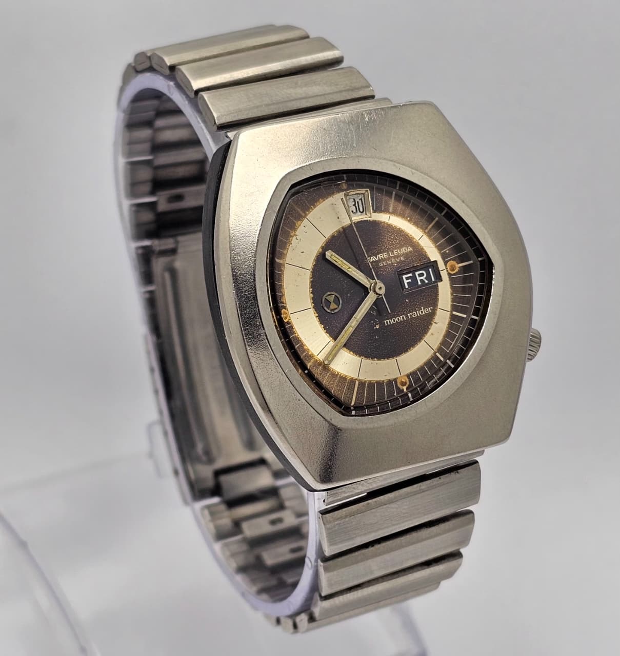 Favre Leuba Geneve Moon Raider Automatic Patina Dial Day/Date Vintage Mens Watch Favre Leuba Geneve Moon Raider Automatic Patina Dial Day/Date Vintage Mens Watch