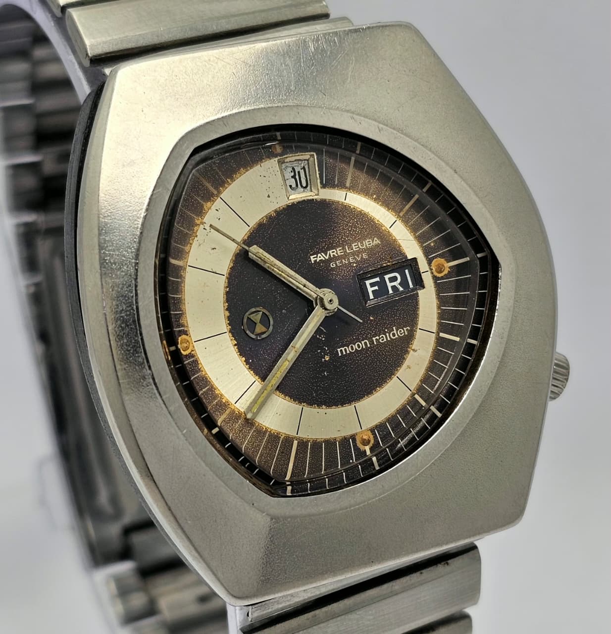 Favre Leuba Geneve Moon Raider Automatic Patina Dial Day/Date Vintage Mens Watch Favre Leuba Geneve Moon Raider Automatic Patina Dial Day/Date Vintage Mens Watch
