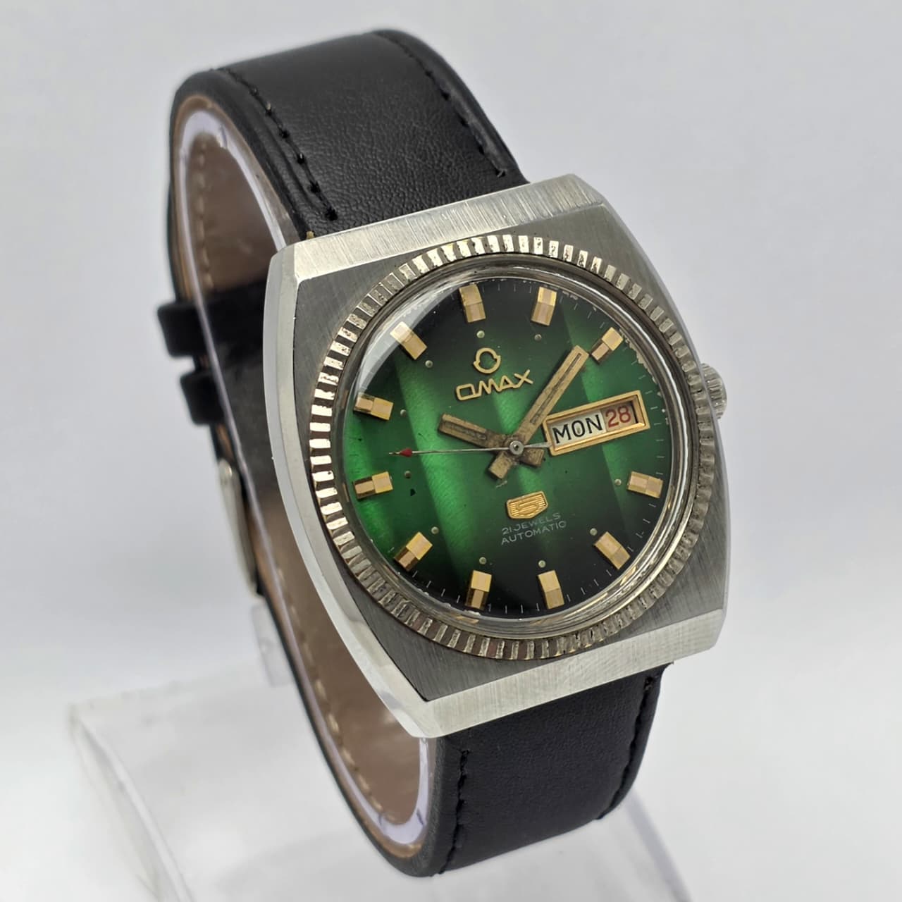 Omax 5 Automatic Day/Date Vintage Men's Watch Omax 5 Automatic Day/Date Vintage Men's Watch