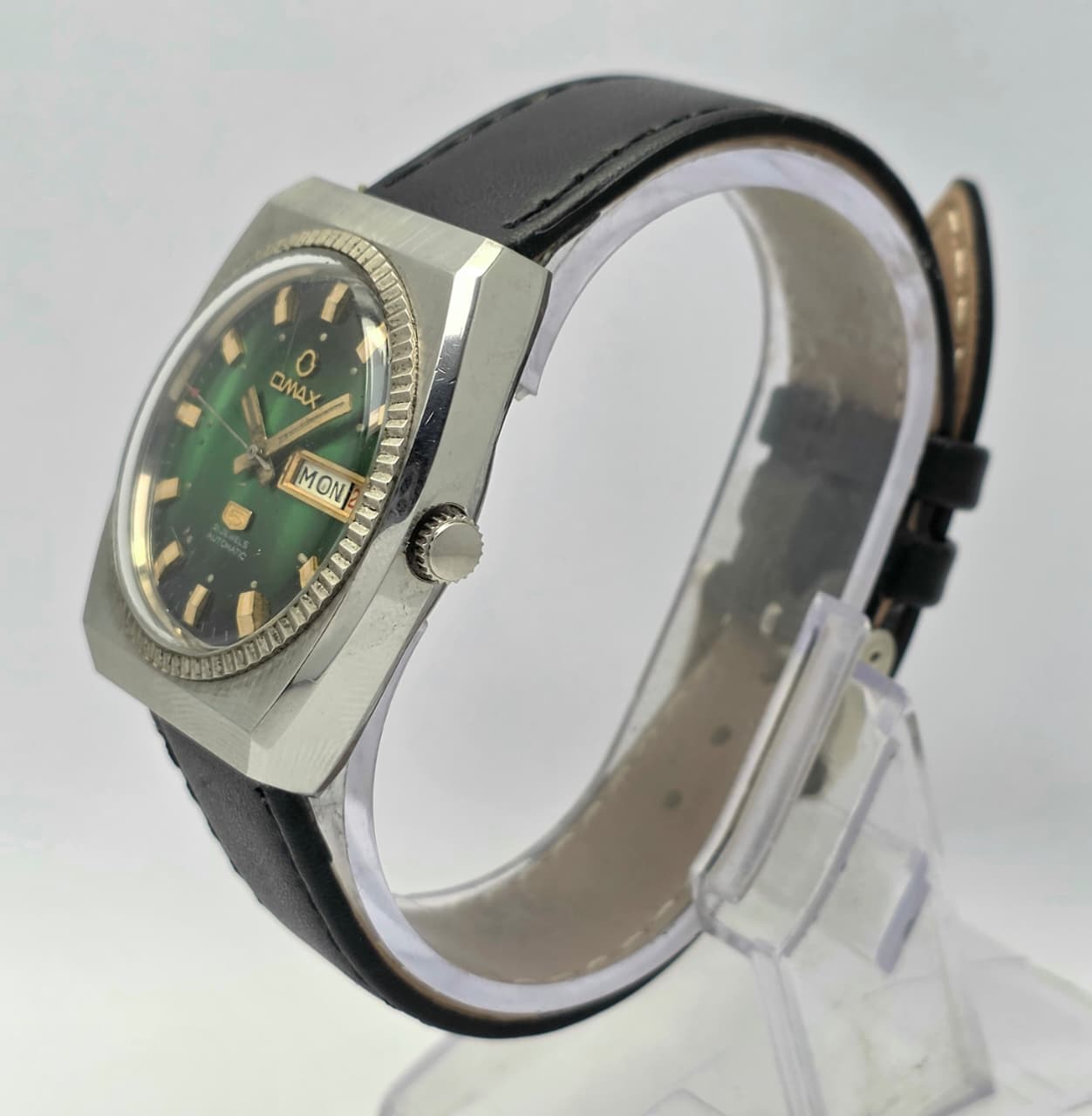 Omax 5 Automatic Day/Date Vintage Men's Watch Omax 5 Automatic Day/Date Vintage Men's Watch