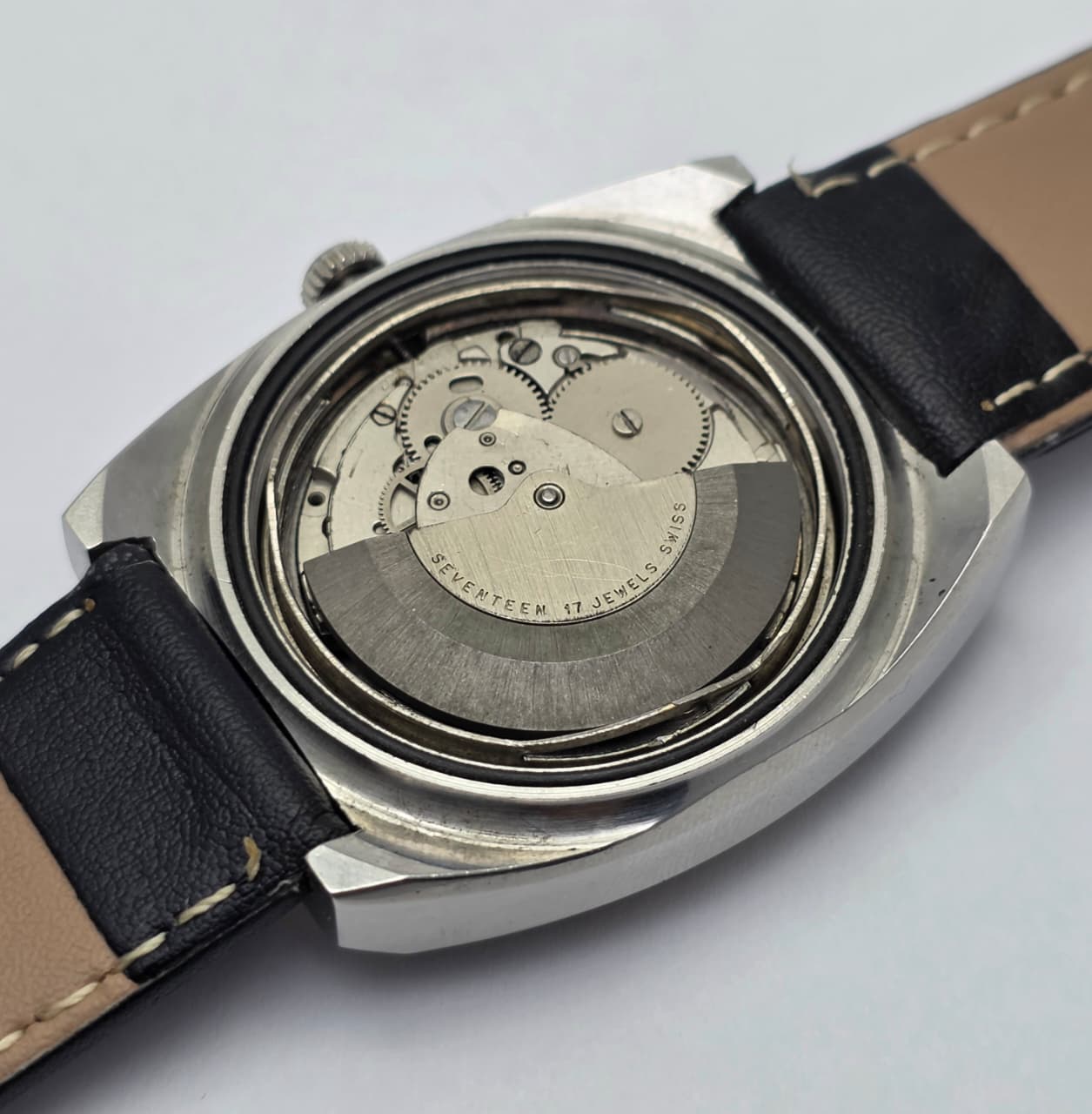 Omax 5 Automatic Day/Date Vintage Men's Watch Omax 5 Automatic Day/Date Vintage Men's Watch